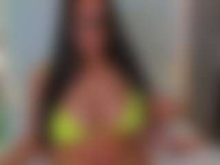 Live cam show with Mariana Cuellar - Squirt Big Tits on studioflirtlive.com