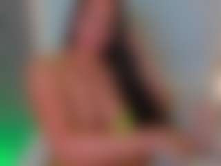 Mariana Cuellar's Live Sex Cam Show