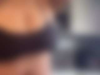 Mariana Cuellar's Live Sex Cam Show