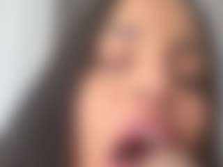 Mariana Cuellar's Live Sex Cam Show