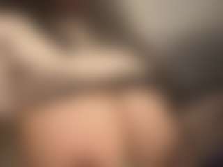 Mariana Cuellar's Live Sex Cam Show