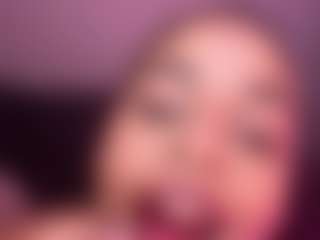 Mariana Cuellar's Live Sex Cam Show