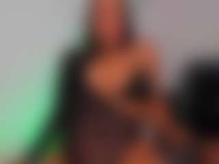 Mariana Cuellar's Live Sex Cam Show