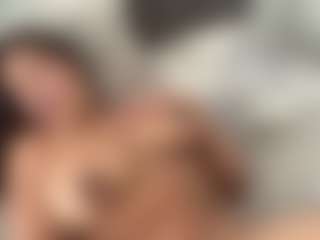 Live cam show with Mariana Cuellar - Shaved Pussy Teen (18+) on Camsoda