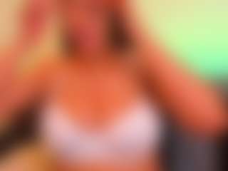 Mariana Cuellar's Live Sex Cam Show