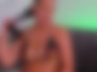 Mariana Cuellar's Live Sex Cam Show