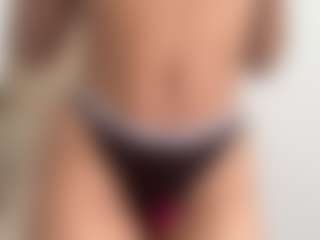 Mariana Cuellar's Live Sex Cam Show