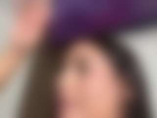 Mariana Cuellar's Live Sex Cam Show