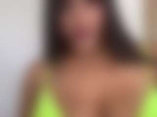 Mariana Cuellar's Live Sex Cam Show