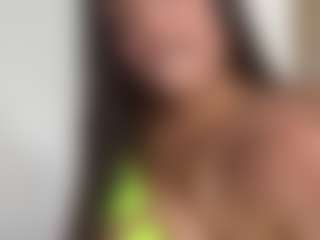 Mariana Cuellar's Live Sex Cam Show