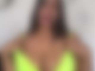 Mariana Cuellar's Live Sex Cam Show
