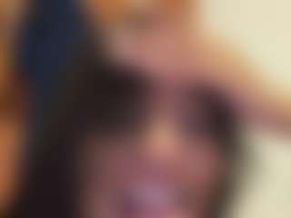 Live cam show with Mariana Cuellar - Big Tits Curvy on CamClone