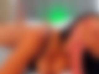Mariana Cuellar's Live Sex Cam Show