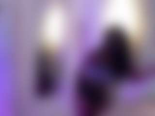 Live cam show with Mariana Cuellar - Middle Aged on Streamer API