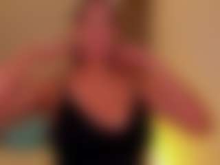 Mariana Cuellar's Live Sex Cam Show
