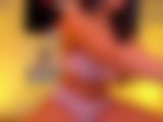 Live-camshow met Mariana Cuellar - Young Adult op Camsoda