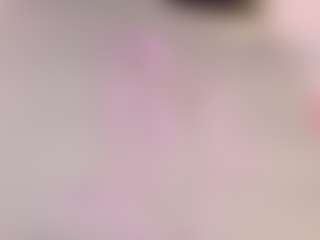Live cam show with Mariana Cuellar - Brown Eyes on CamwithHer