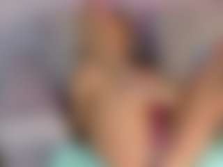 Live cam show with Mariana Cuellar - Tease Latina on https://playwithruby.com | colombia
