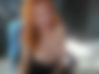 Live cam show with Anna-Fire - Camel Toe on crypto-cams