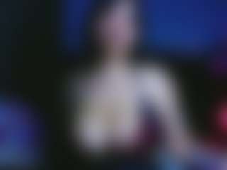 Live cam show with Gwen - Red Hair on CamSodaAdn