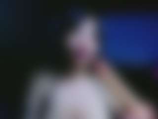 Live cam show with Gwen - Facial on Gym Cam Girls
