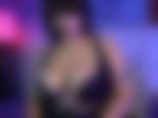 Gwen's Live Sex Cam Show