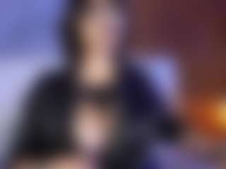 Live cam show with Gwen - Facial on Camiplay Live