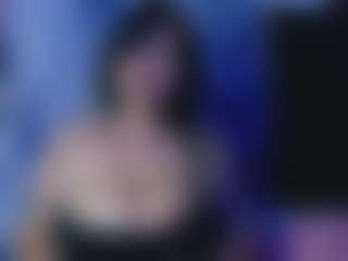 Live cam show with Gwen - Facial on Soda Cam