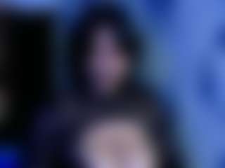 Live cam show with Gwen - Hairy Pussy on Camsoda