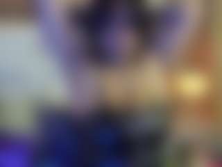 Live cam show with Gwen - Cosplay Young Adult on CamSextacy