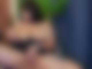 Live cam show with Gwen - Threesome on xfollow cams