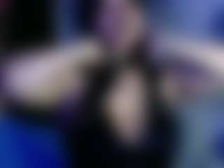 Live cam show with Gwen - Cosplay Young Adult on Camsoda