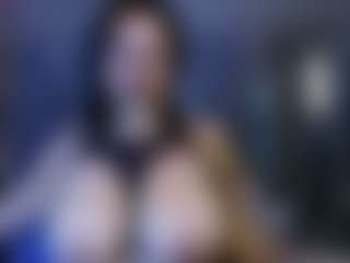 Live cam show with Gwen - Threesome on Cam Slut