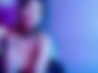 Live cam show with Gwen - Threesome on Gym Cam Girls