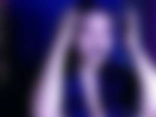 Live cam show with Gwen - Facial on studioflirtlive.com