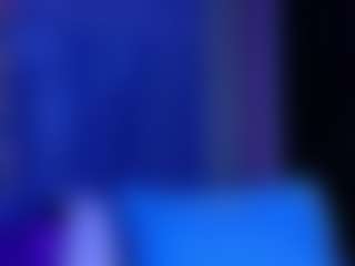 Live cam show with Gwen - Public Red Hair on WildCum