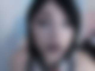 Bella's Live Sex Cam Show