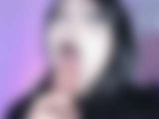 Bella's Live Sex Cam Show