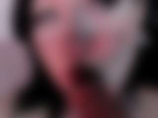 Live cam show with Bella - Dildo on slutload