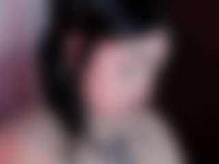 Bella's Live Sex Cam Show