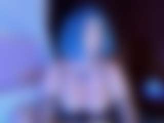 Live cam show with Bella - Cute on Hubzter Live