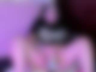 Bella's Live Sex Cam Show