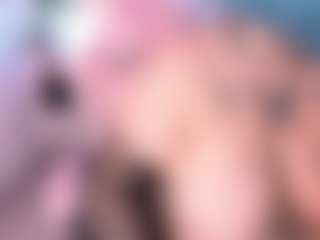 Bella's Live Sex Cam Show
