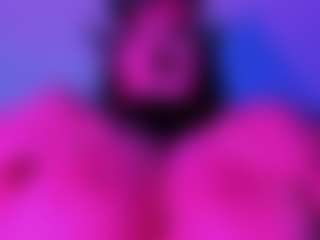 Live cam show with Bella - Cosplay BBW on CamClone