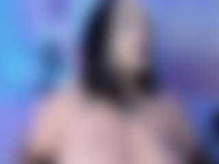Bella's Live Sex Cam Show