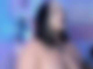 Bella's Live Sex Cam Show