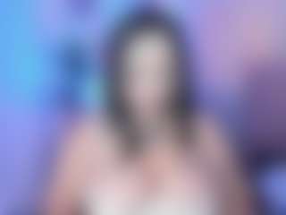 Bella's Live Sex Cam Show