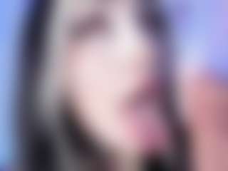 Bella's Live Sex Cam Show