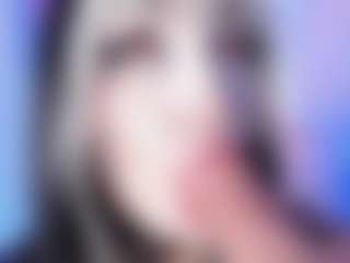 Bella's Live Sex Cam Show