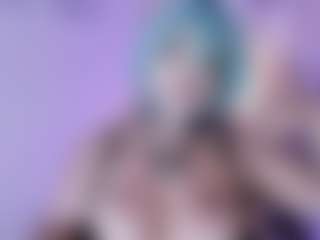 Live cam show with Bella - Smoking on Camsoda